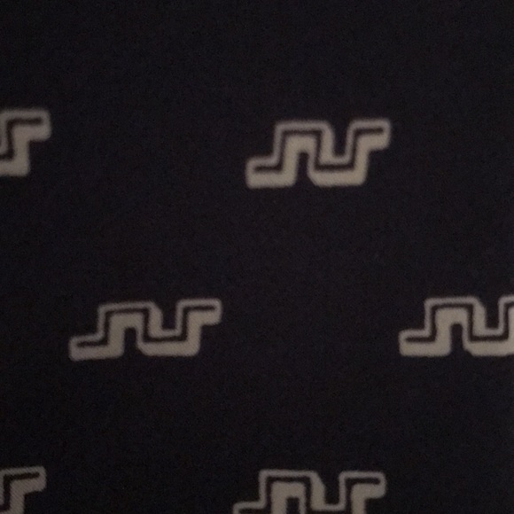 💚2/$15 Vintage Navy tie with white line details - Picture 3 of 3